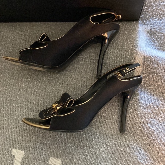 Authentic Louis Vuitton, bee high heels - Picture 3 of 10